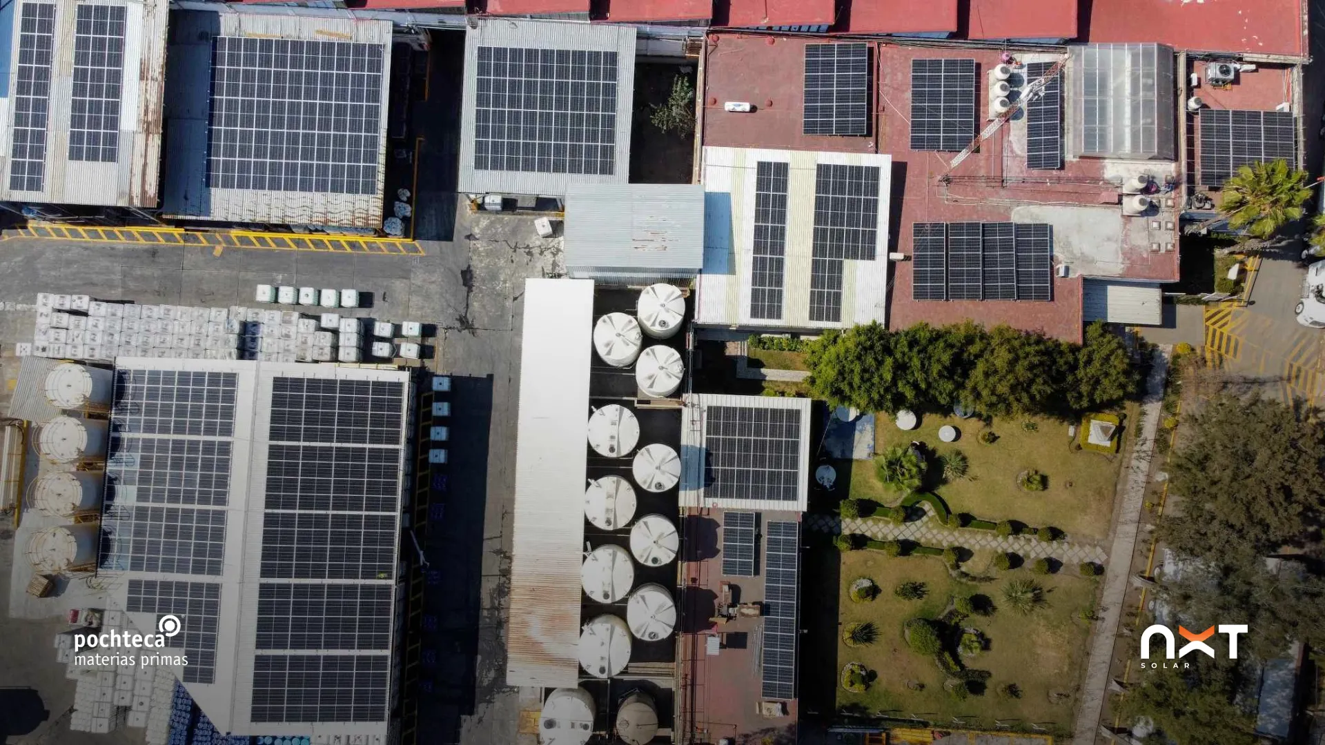 Instalación de paneles solares en planta Pochteca San Juan por NXTSolar