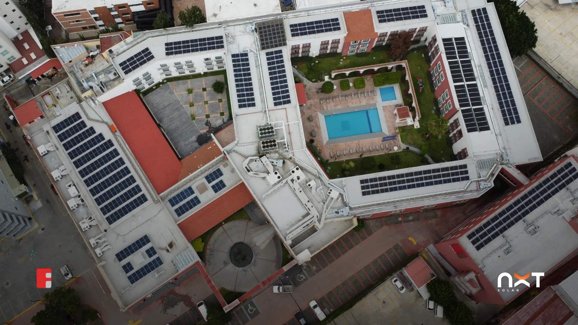 Paneles solares para hoteles